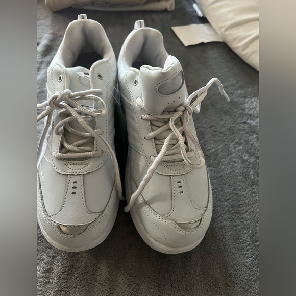 Danskin Now White Athletic walking Sneakers - Picture 1 of 5